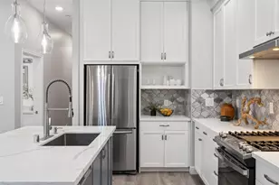 3006 26th St, San Francisco, CA 94110 - Photo 9