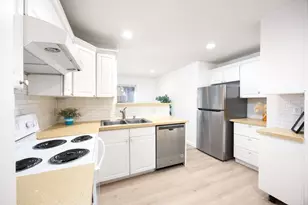 1395 Ontario Ln, Campbell, CA 95008 - Photo 9