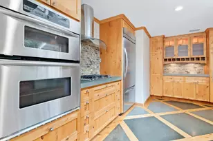 16528 Marchmont Dr, Los Gatos, CA 95032 - Photo 15
