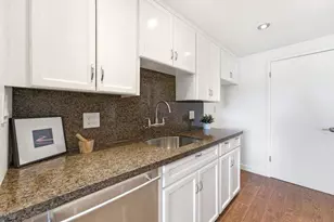 30 Mounds Rd 402, San Mateo, CA 94402 - Photo 19