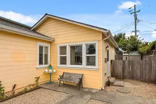 4630 Jewel St, Capitola, CA 95010 - Photo 9