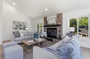 1035 Appian Way, Morgan Hill, CA 95037 - Photo 13