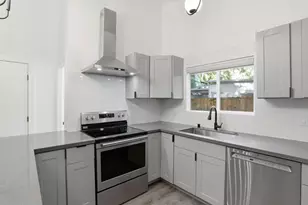18115 La Verne Dr, Los Gatos, CA 95033 - Photo 15