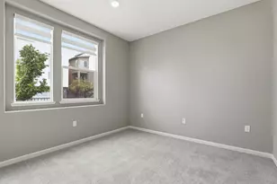 326 Agustin Narvaez St 4, San Jose, CA 95136 - Photo 15