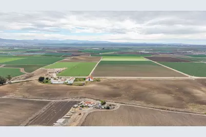 30 San Jon Rd, Salinas, CA 93907 - Photo 1