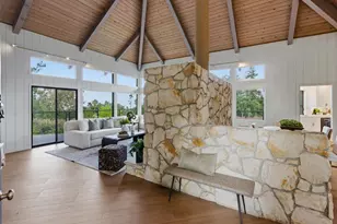 27000 Appaloosa Way, Los Altos Hills, CA 94022 - Photo 5