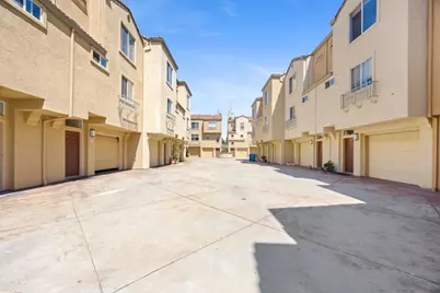 1690 Civic Center Dr 701, Santa Clara, CA 95050 - Photo 23