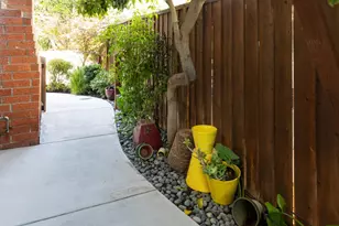 3717 Thousand Oaks Dr, San Jose, CA 95136 - Photo 45