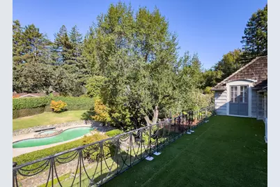 2155 Geri Ln, Hillsborough, CA 94010 - Photo 53