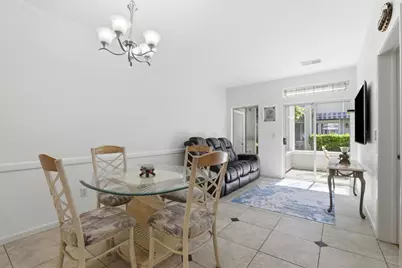 7724 Kilmarnok Dr, San Jose, CA 95135 - Photo 17