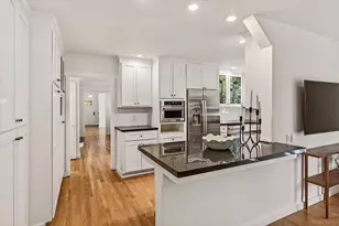 15827 Linda Ave, Los Gatos, CA 95032 - Photo 13
