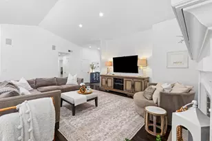 535 Bobbys Ln, Hollister, CA 95023 - Photo 5