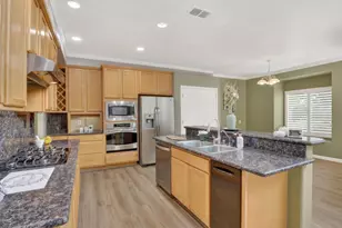 5433 Gladstone Dr, Stockton, CA 95219 - Photo 17
