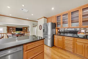 1144 Elmsford Dr, Cupertino, CA 95014 - Photo 15