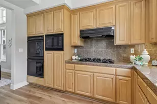 141 Serra Ct, Los Gatos, CA 95032 - Photo 17
