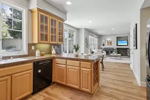 141 Serra Ct, Los Gatos, CA 95032 - Photo 15