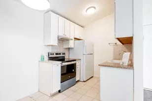 15065 Hesperian Blvd 22, San Leandro, CA 94578 - Photo 7