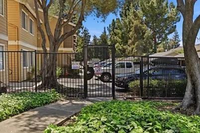 1898 Tradan Dr, San Jose, CA 95132 - Photo 49
