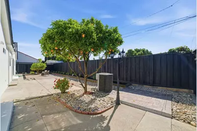 1642 Glenville Dr, San Jose, CA 95124 - Photo 27