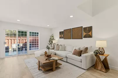 1010 Polk Ln, San Jose, CA 95117 - Photo 3