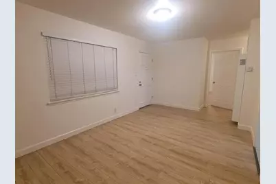 1120 Locust St, San Jose, CA 95110 - Photo 7
