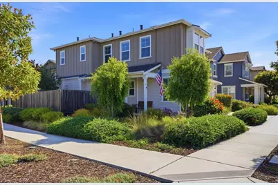 271 10th St, Marina, CA 93933 - Photo 1