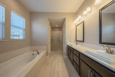 1357 Sunridge Dr, Hollister, CA 95023 - Photo 7