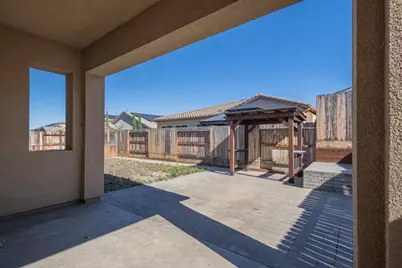 1357 Sunridge Dr, Hollister, CA 95023 - Photo 11
