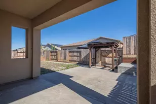 1357 Sunridge Dr, Hollister, CA 95023 - Photo 11