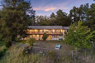 13901 Skyline Blvd, Oakland, CA 94619 - Photo 43