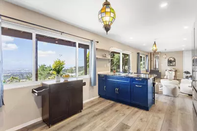 13901 Skyline Blvd, Oakland, CA 94619 - Photo 37