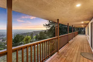 13901 Skyline Blvd, Oakland, CA 94619 - Photo 27