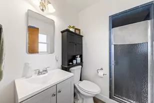 1136 Del Monte Blvd, Pacific Grove, CA 93950 - Photo 21
