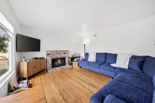 1136 Del Monte Blvd, Pacific Grove, CA 93950 - Photo 5