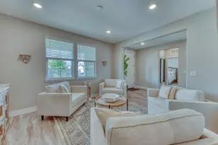 211 Scarlett Wy, Hollister, CA 95023 - Photo 9