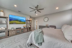 211 Scarlett Wy, Hollister, CA 95023 - Photo 45