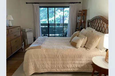 2140 Santa Cruz Ave 203, Menlo Park, CA 94025 - Photo 11