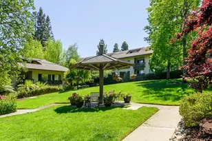 2140 Santa Cruz Ave 203, Menlo Park, CA 94025 - Photo 17