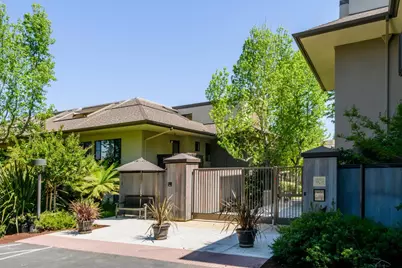 2140 Santa Cruz Ave 203, Menlo Park, CA 94025 - Photo 19