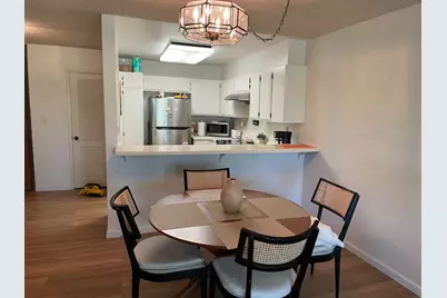 2140 Santa Cruz Ave 203, Menlo Park, CA 94025 - Photo 13