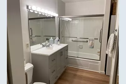2140 Santa Cruz Ave 203, Menlo Park, CA 94025 - Photo 15