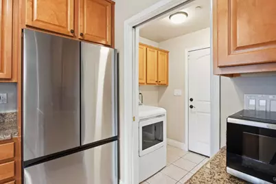 18 S 21st St 100, San Jose, CA 95116 - Photo 5