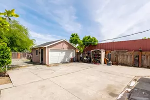 1556 Little Orchard St, San Jose, CA 95110 - Photo 9