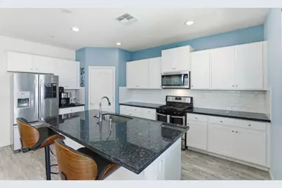 551 Gabriele Ct, Hollister, CA 95023 - Photo 9