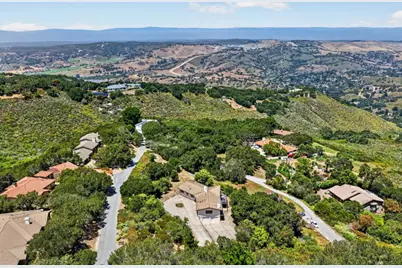 25955 Colt Ln, Carmel Valley, CA 93924 - Photo 41