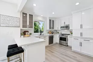 904 Larkspur Dr, Burlingame, CA 94010 - Photo 15