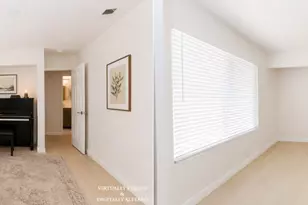 2015 Autumntree Ct, San Jose, CA 95131 - Photo 9