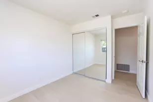 2015 Autumntree Ct, San Jose, CA 95131 - Photo 11