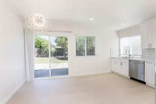 2015 Autumntree Ct, San Jose, CA 95131 - Photo 23