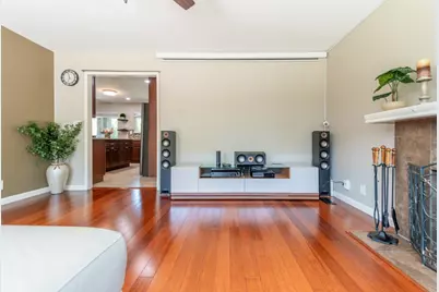 4474 Poinsettia Ct, San Jose, CA 95136 - Photo 17